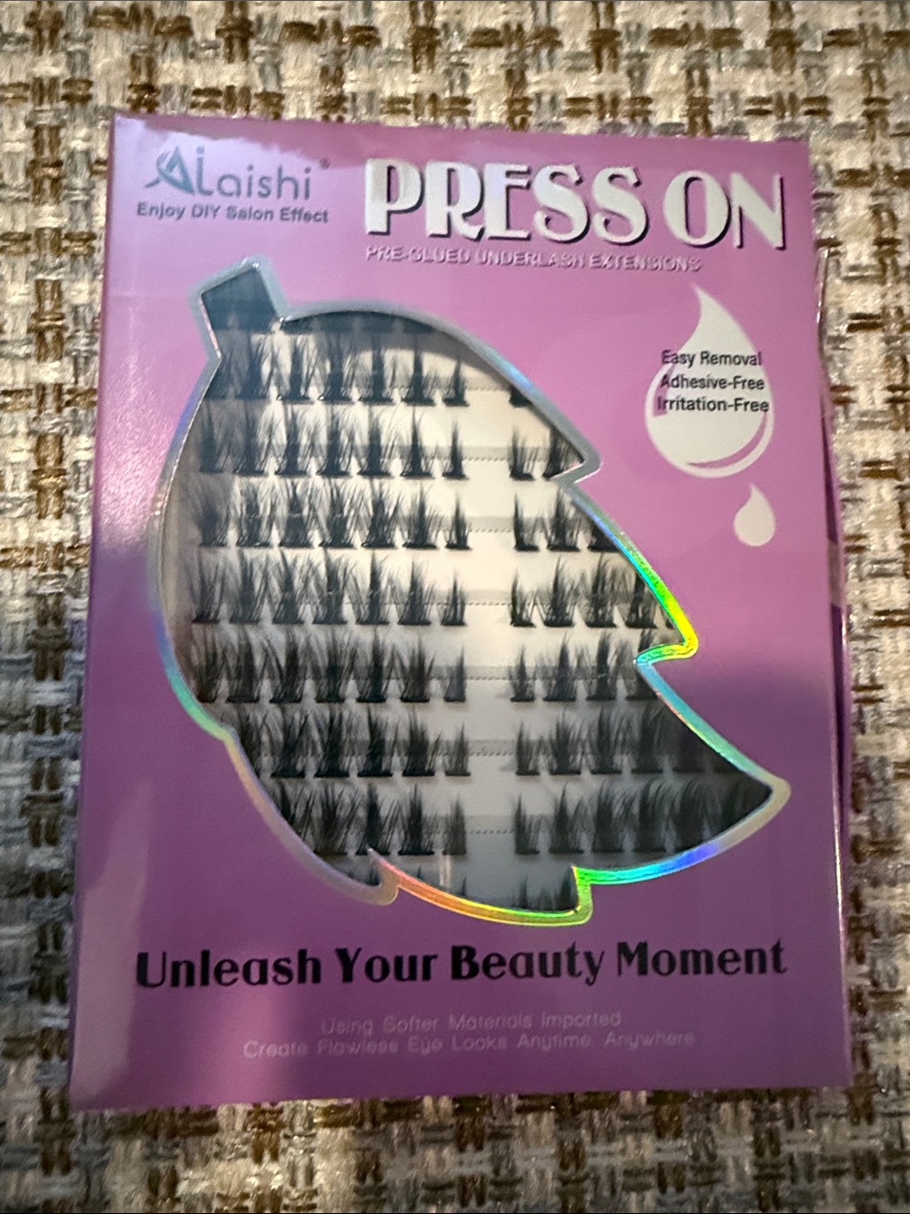 Press On Pre-Glued Cluster Lashes - Pink